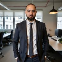 Renat Javadzadeh's profile picture