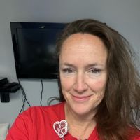 Mary Akers' profile picture