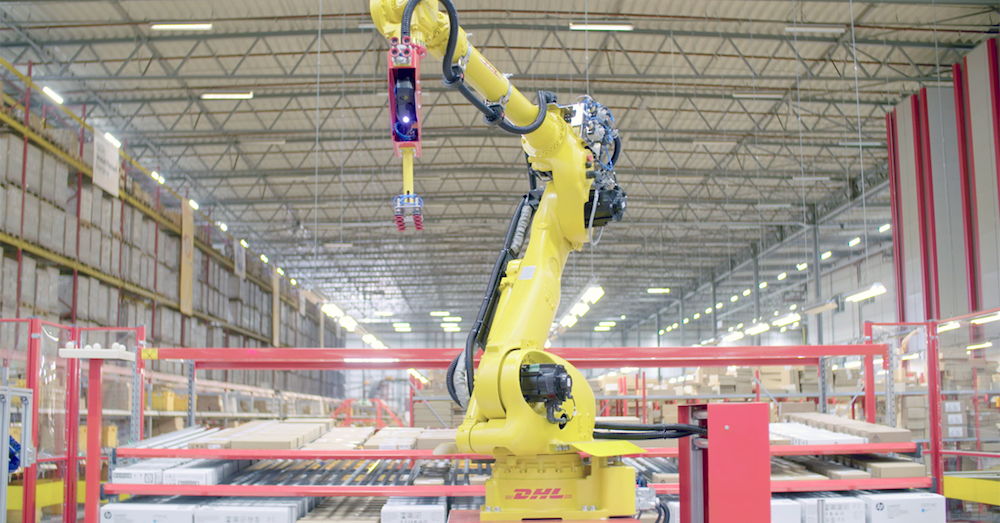 3D vision system enables DHL’s e-fulfillment robot, Zivid
