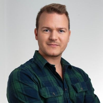 Levente Fodor Head Of Marketing at OnePageCRM The Org