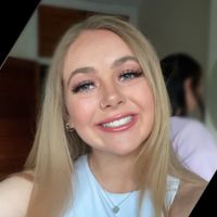 Leah van Veen Apa's profile picture