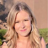Molly Ross' profile picture