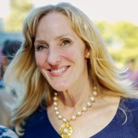 Lara Jackle Dickinson's profile picture