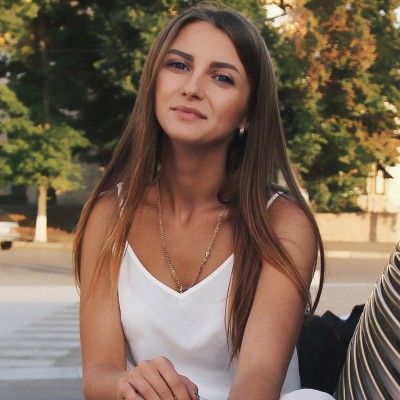 Julia Lyshinko - VP of Partnership at Code & Care | The Org