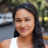 Elle Cavé's profile picture