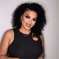 Christina Warren's profile picture