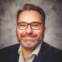 Brett Jacobs - Regional VP of Sales at Radix | The Org