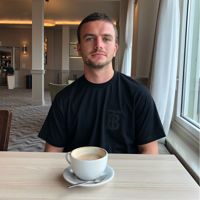 Cameron Henderson's profile picture