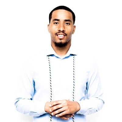 Edwards Business Development Analyst at WhirlWind