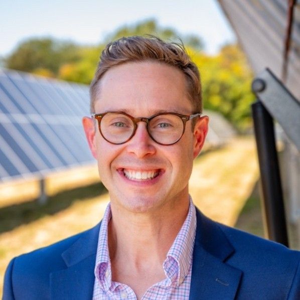 Leadership Team - Distributed Solar Development - The Org