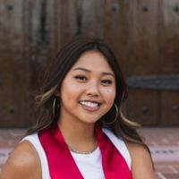 Adrienne Lee's profile picture