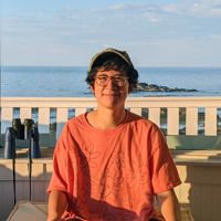 Louis Roe's profile picture